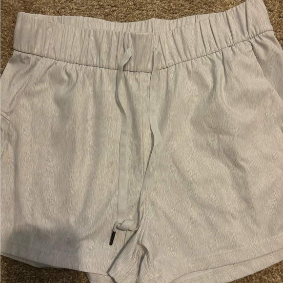 4 pairs XS shorts - Picture 6 of 7